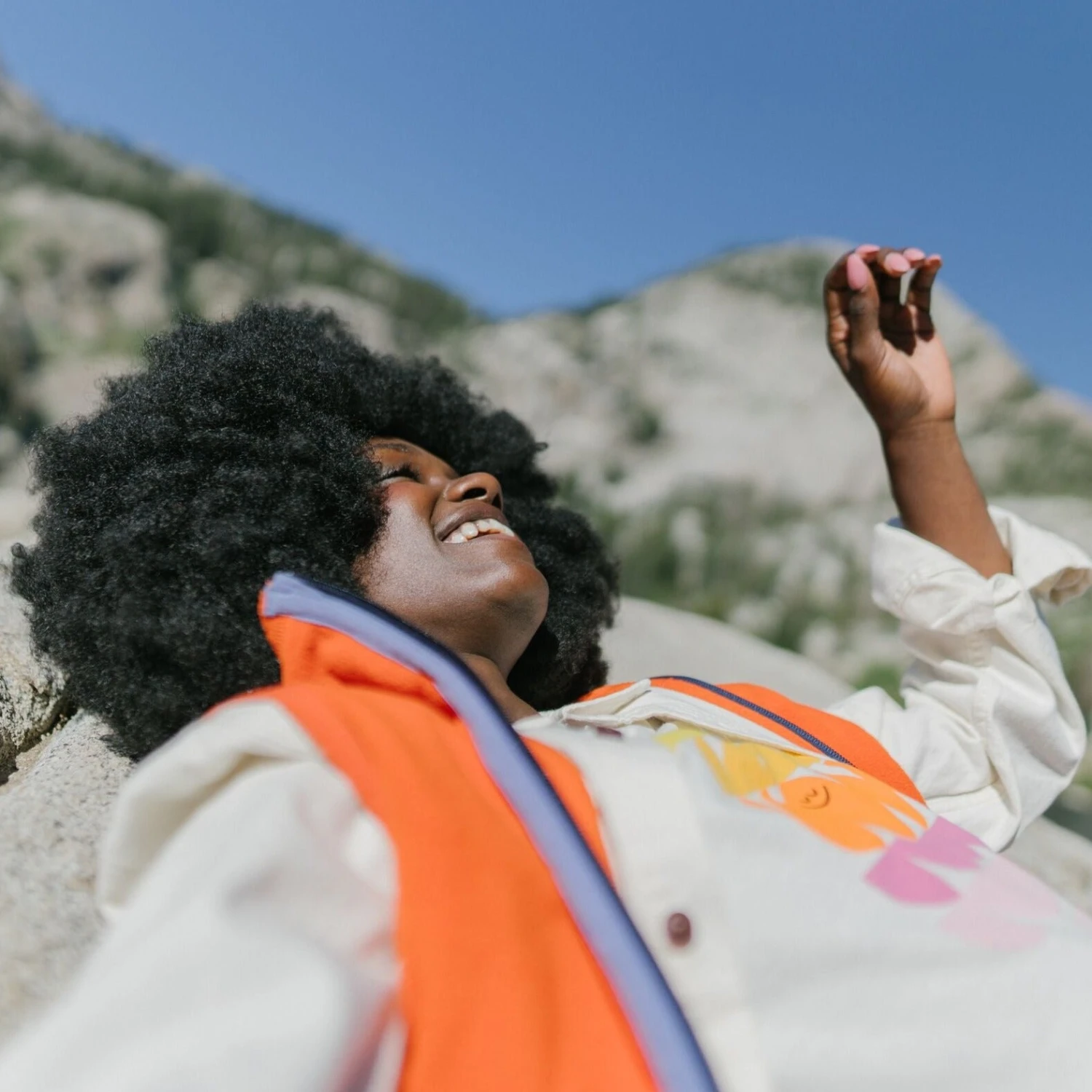 Headspace X Cotopaxi T-Shirt - Women's 4 Headspace X Cotopaxi T-Shirt - Women's - Image 4